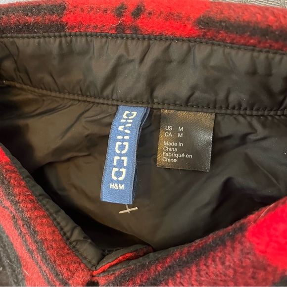 Divided Flannel Size Medium - Picture 2 of 5